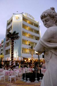 Grand Hotel Luxor