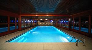 Holiday Inn