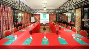 Holiday Inn
