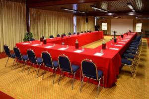 Holiday Inn